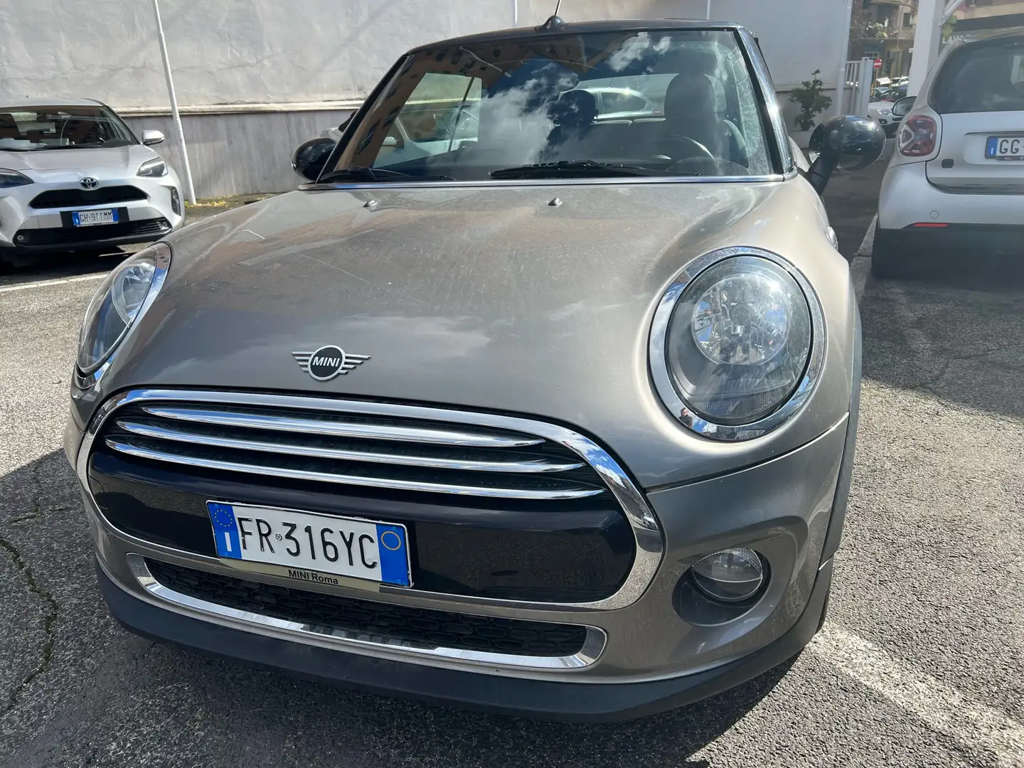 MINI Cooper D Cabrio 1.5 Boost auto 7m my18 Grijs - 2