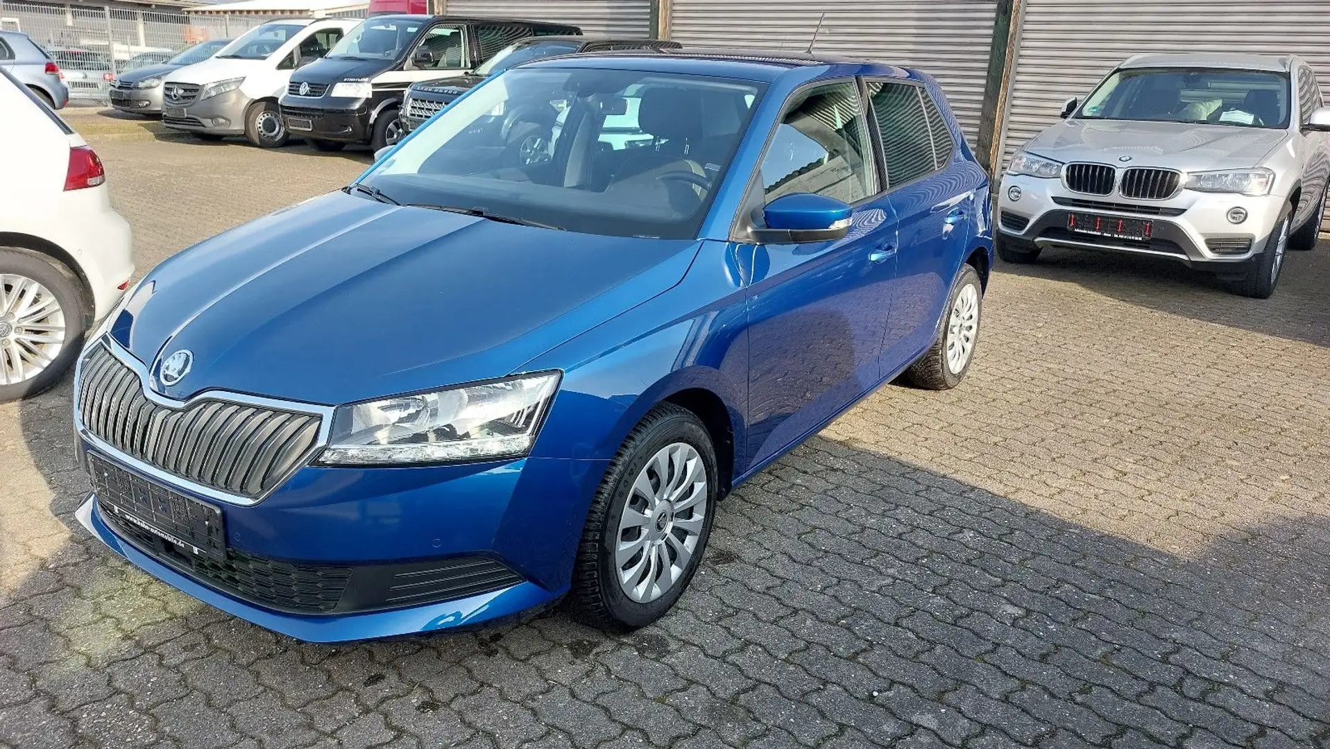 Skoda Fabia Ambition Blau - 1