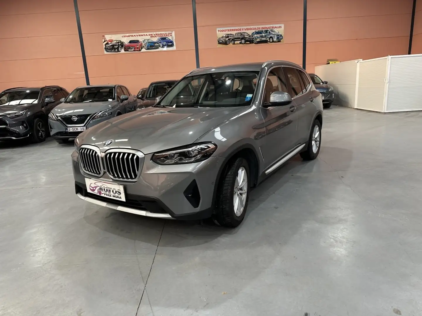 BMW X3 sDrive 18dA xLine M Sport Beige - 1