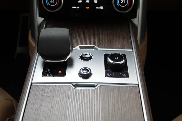 Land Rover Range Rover P530 Autobiography (SWB) DAB Ansicht 31