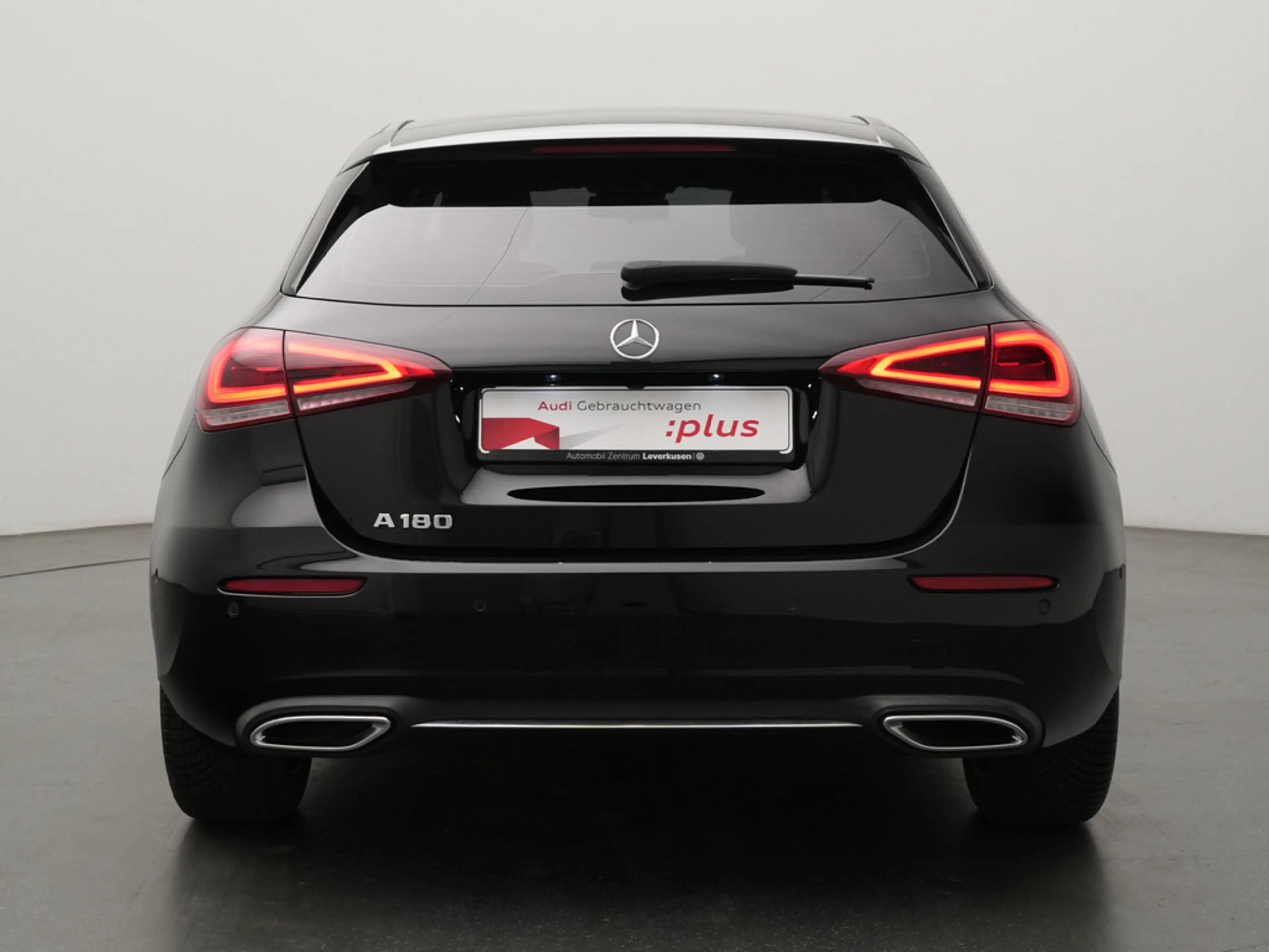 Mercedes-Benz A 180 Edition 19 VIRT NAVI SHZ LED KLIMA PTS — photo 4