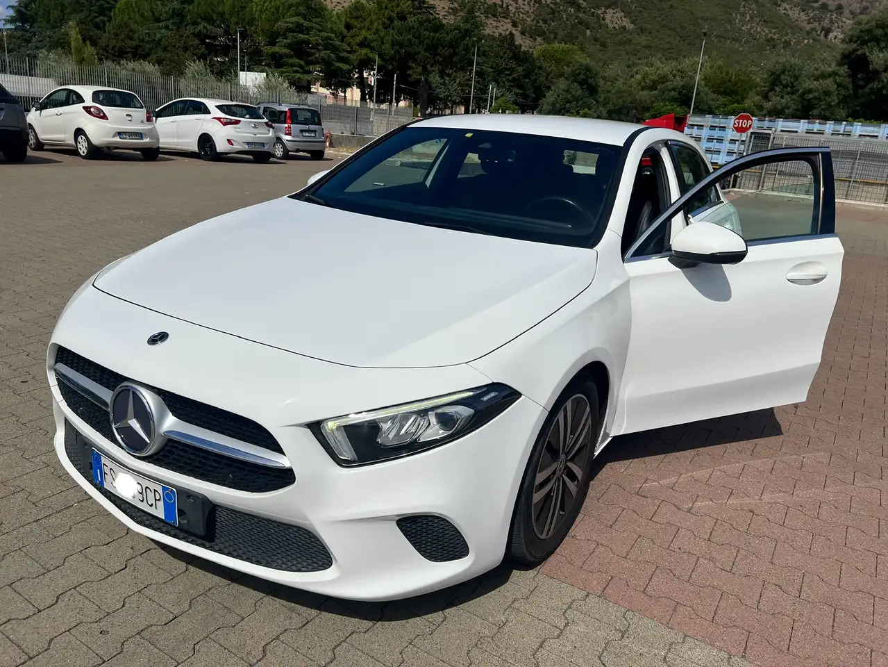 Mercedes-Benz A 180