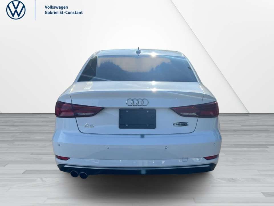 2019 Audi A3 Komfort 40 TFSI — снимка 1