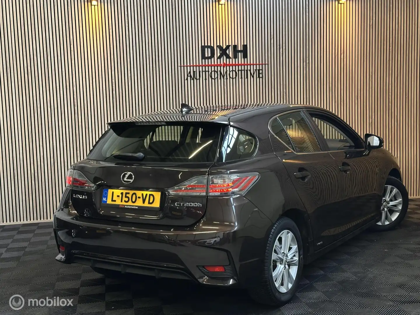 Lexus CT 200h Hybrid APK-8/2026 NAVI BT CAMERA KEYLESS CRUIS Bruin - 2