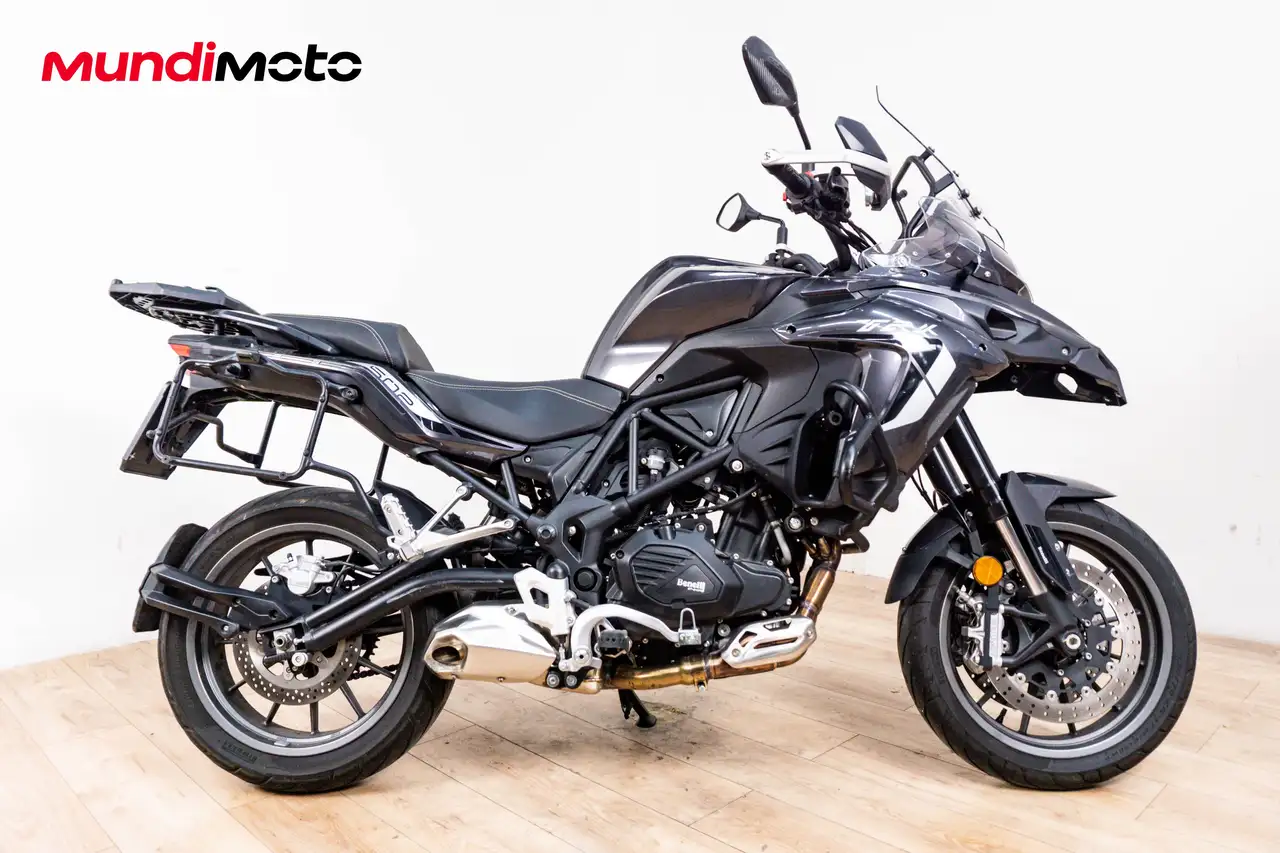 Benelli TRK 502