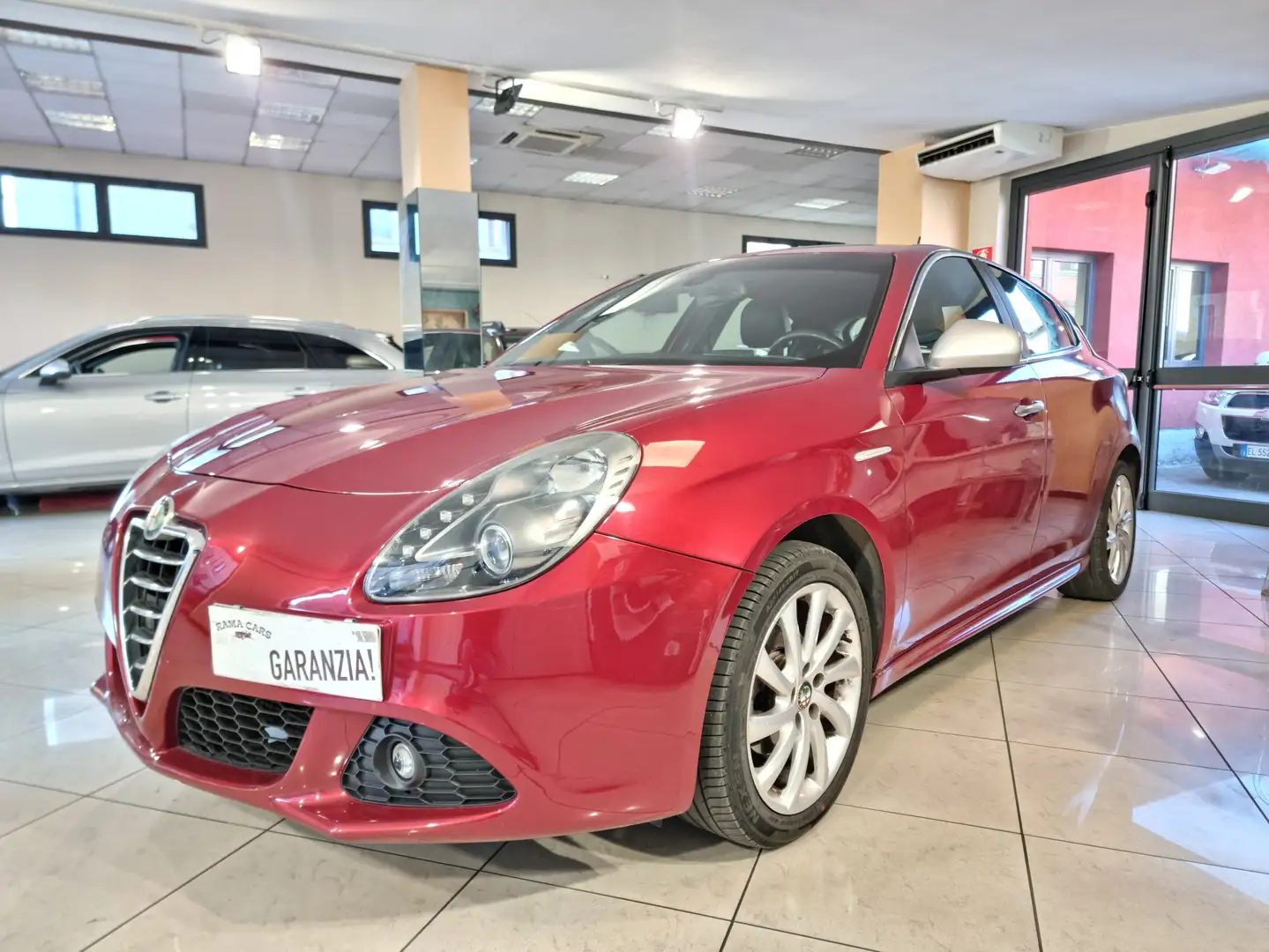 Alfa Romeo Giulietta 1.4 t. Distinctive 120cv Rosso - 1