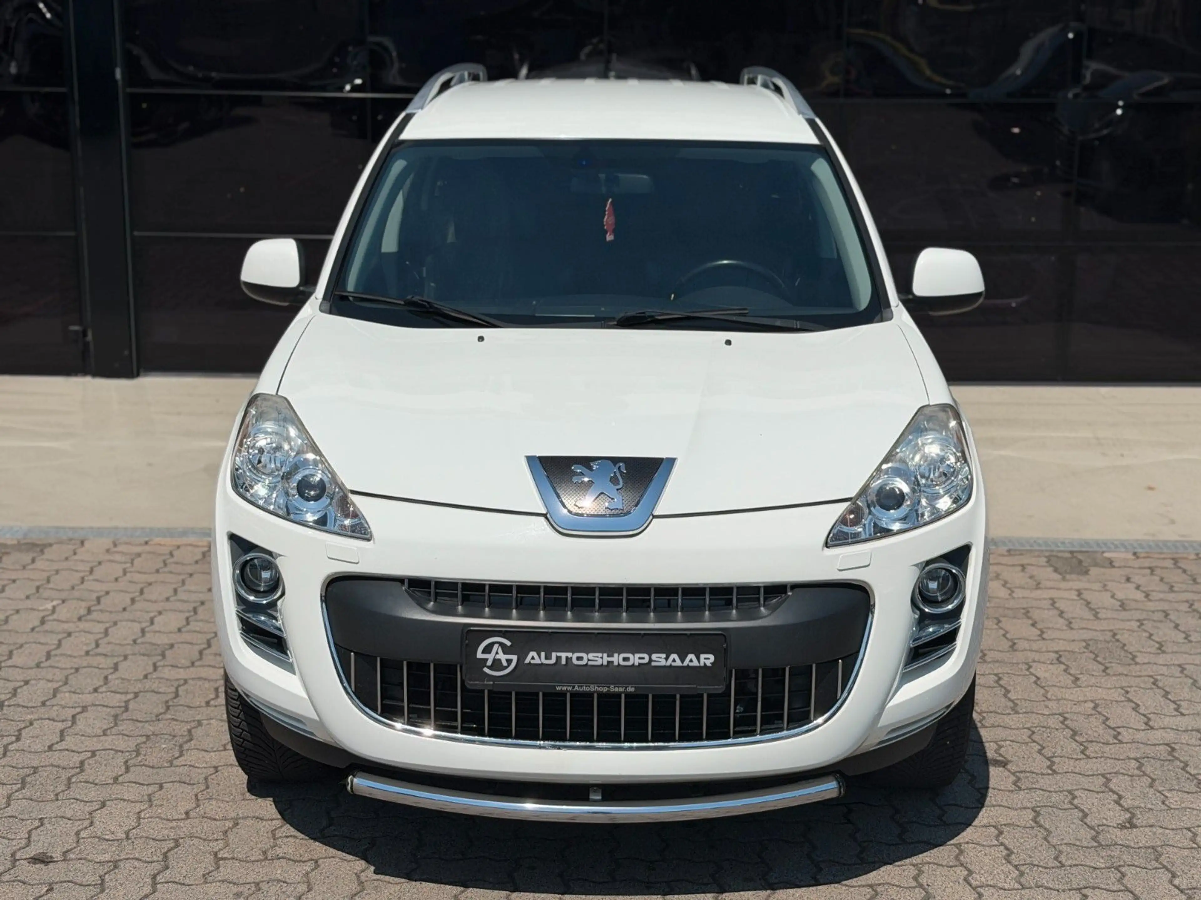 Peugeot 4007 Platinum 7-SITZER / TÜV & SERVICE NEU — photo 4