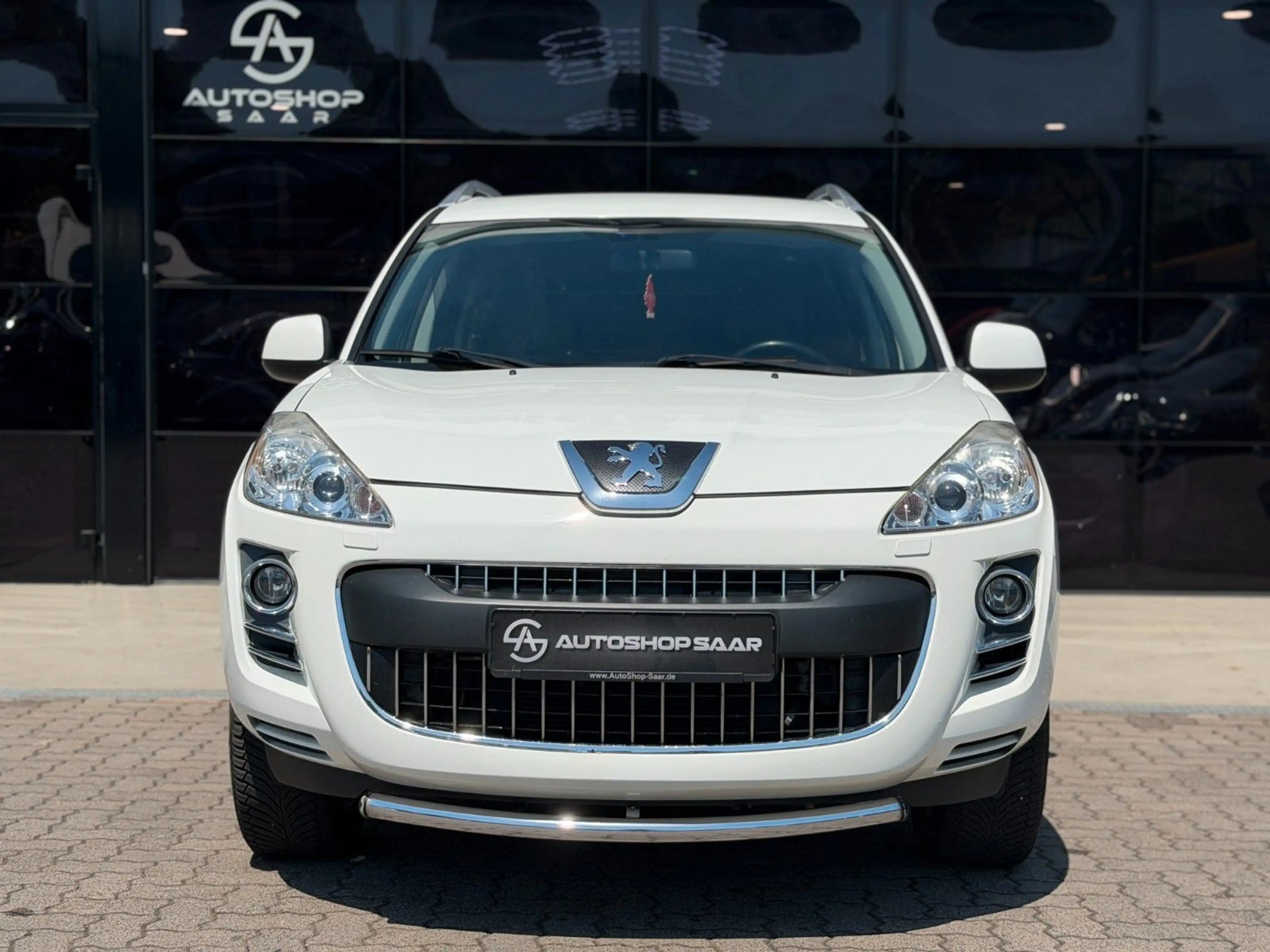 Peugeot 4007 Platinum 7-SITZER / TÜV & SERVICE NEU — photo 3