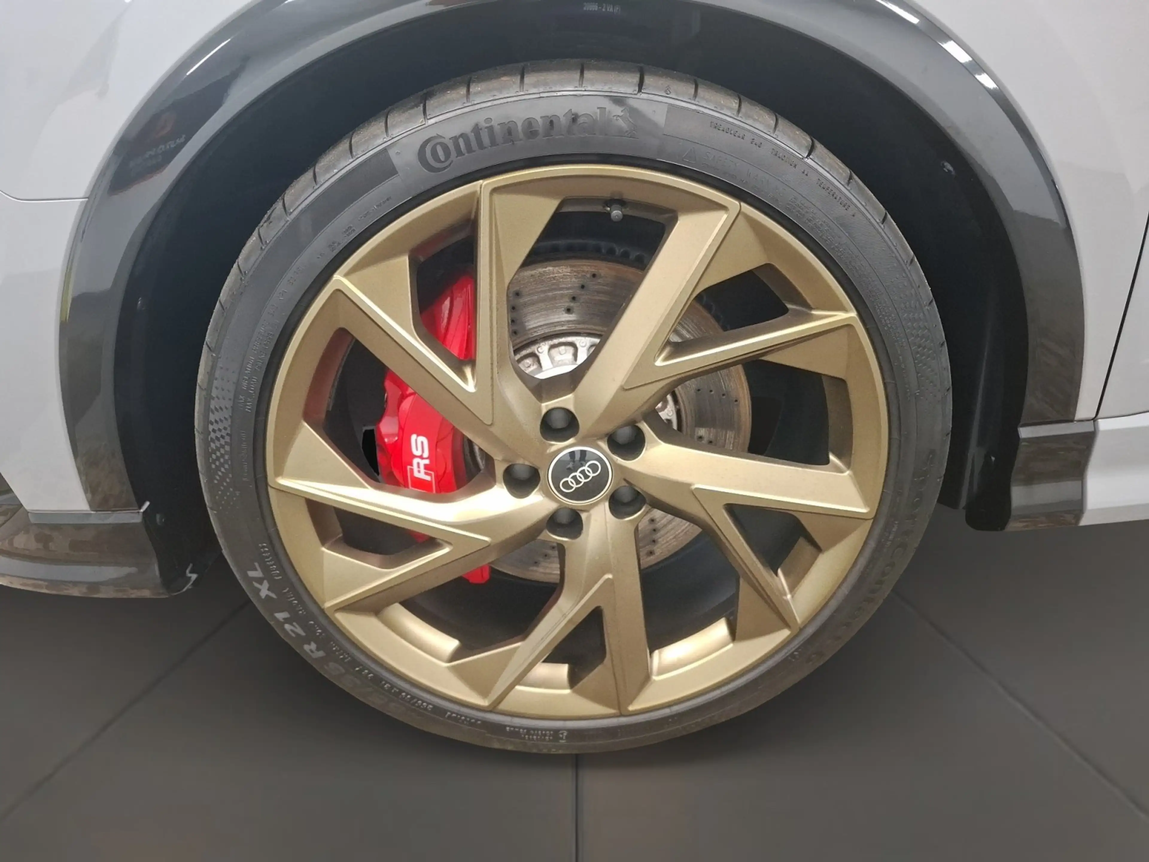 Audi RS Q3 RSQ3 Sportback 2.5TFSI ABT 285km/h Sonos AHK Pano — photo 6