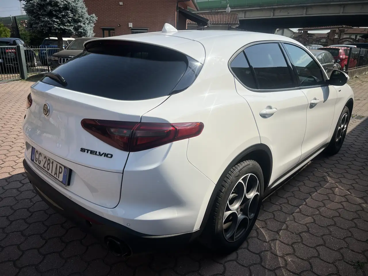 Alfa Romeo Stelvio 2021