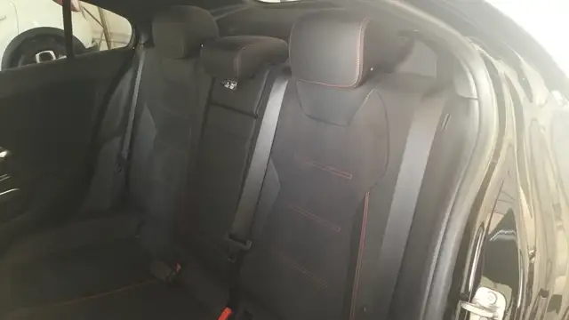 Mercedes-Benz A view 11