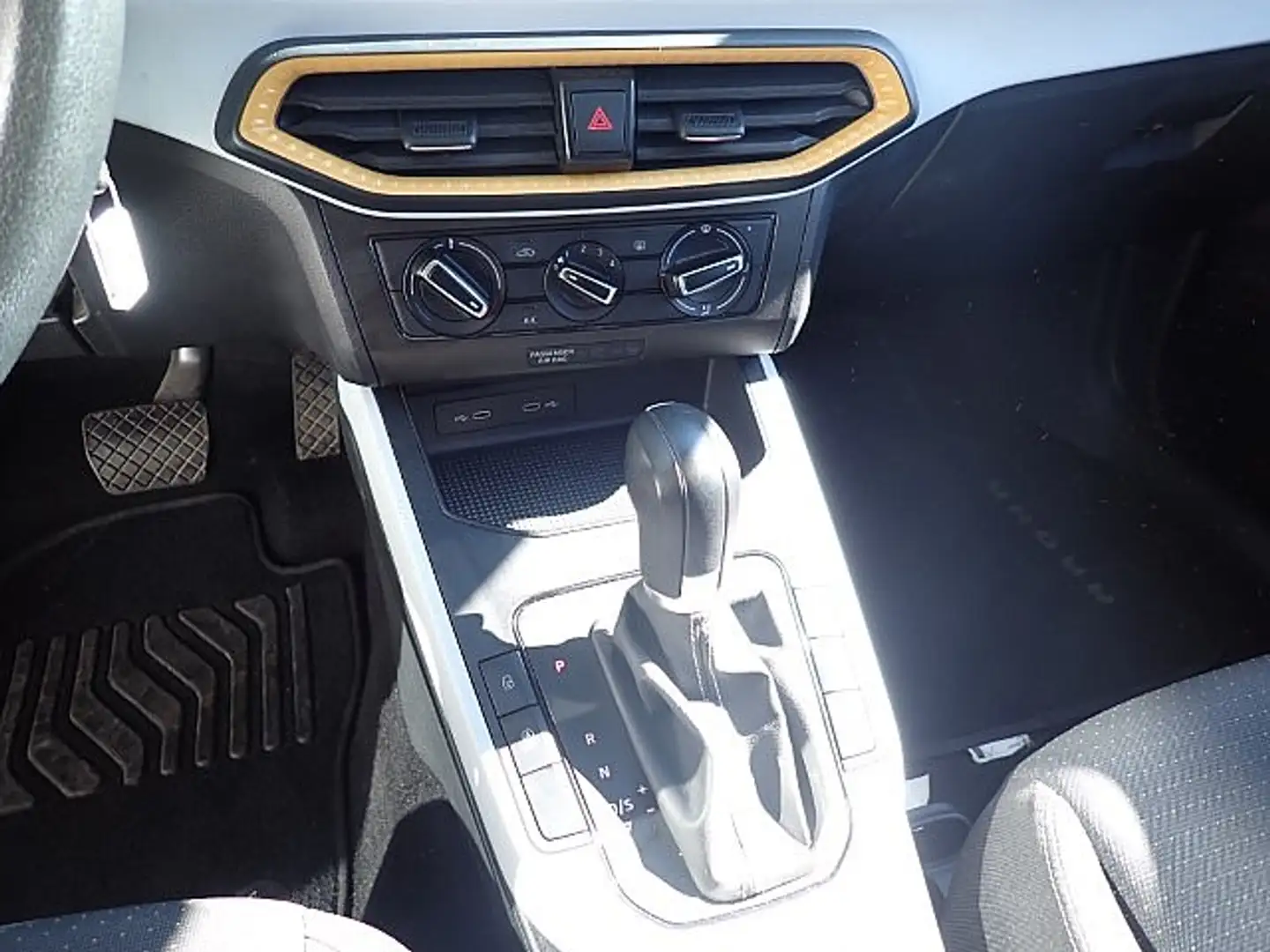 SEAT Arona Eco Turbo AUTOMATIK Style DSG Rot - 2