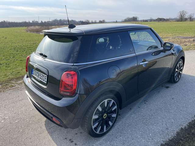 MINI Cooper SE Mini Cooper SE MINI Yours Trim