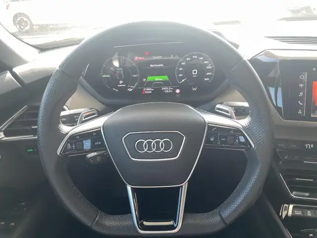 Audi e-tron GT view 15
