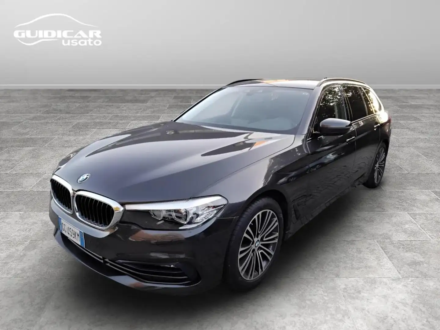 BMW 520 d Touring mhev 48V xdrive Luxury auto Grigio - 1