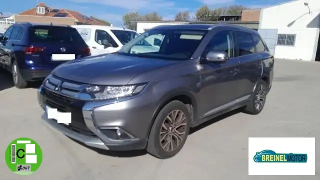 Mitsubishi Outlander 220DI-D Motion 2WD 7pl.