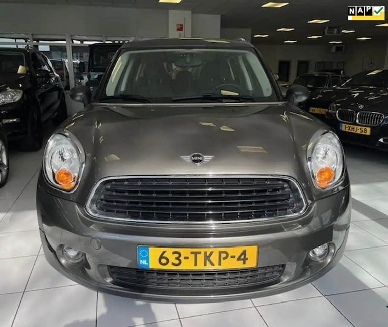 MINI One Countryman Mini 1.6 Business Line/NAP/Navigatie/Dealer onderh Gris - 1