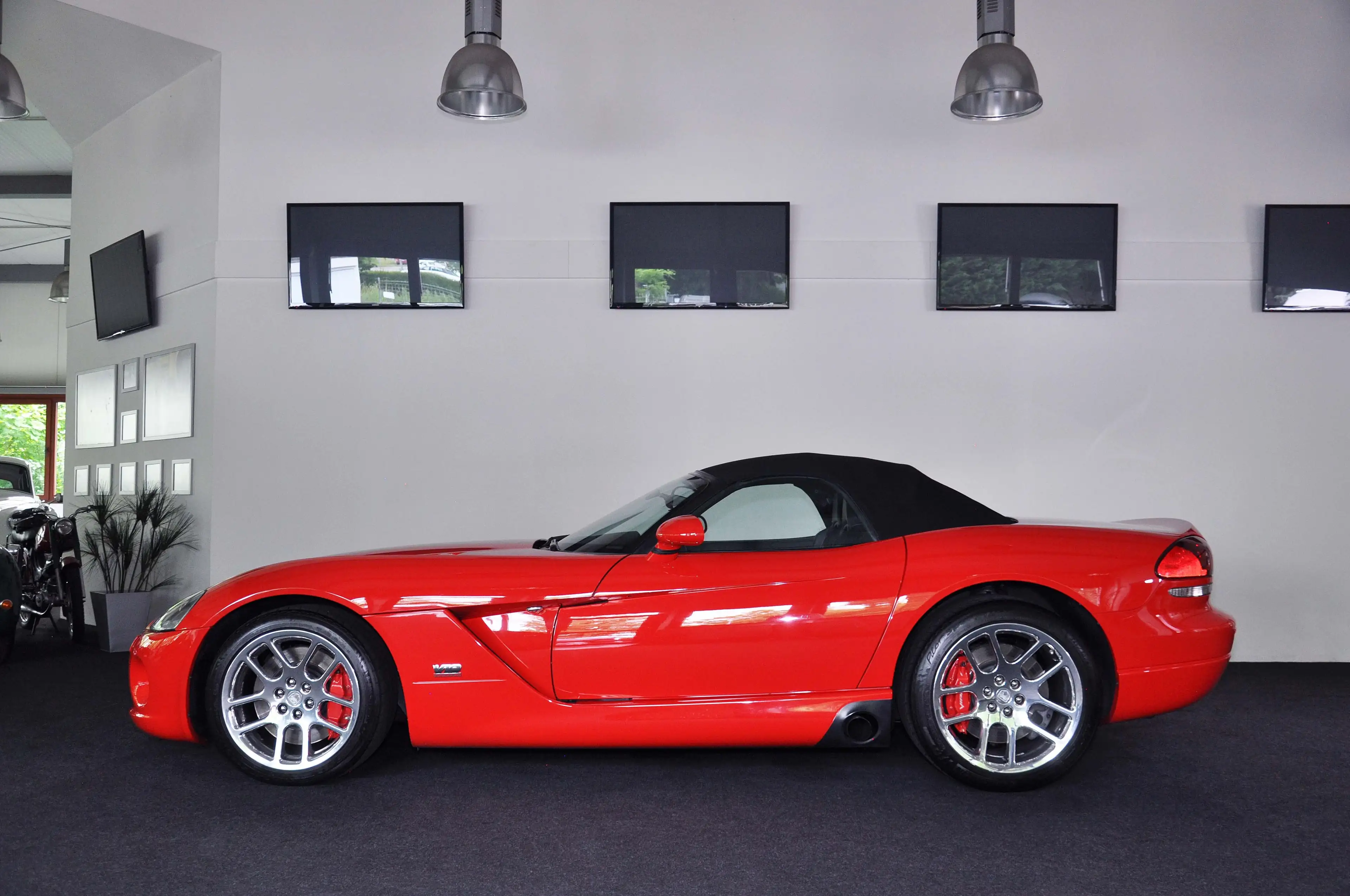 Dodge Viper SRT-10 ! Rund 600 PS ! Erst 024.803 km ! — photo 3