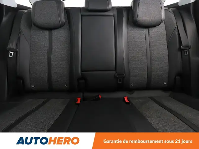 Peugeot 3008 view 15