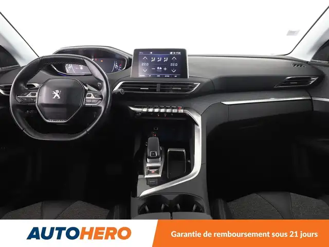 Peugeot 3008 view 12