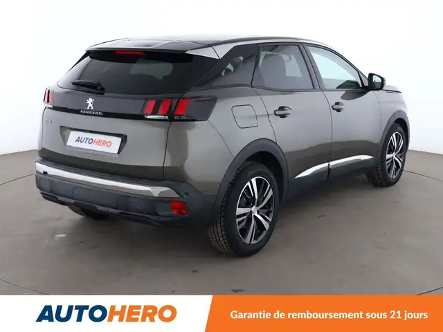 Peugeot 3008 view 6