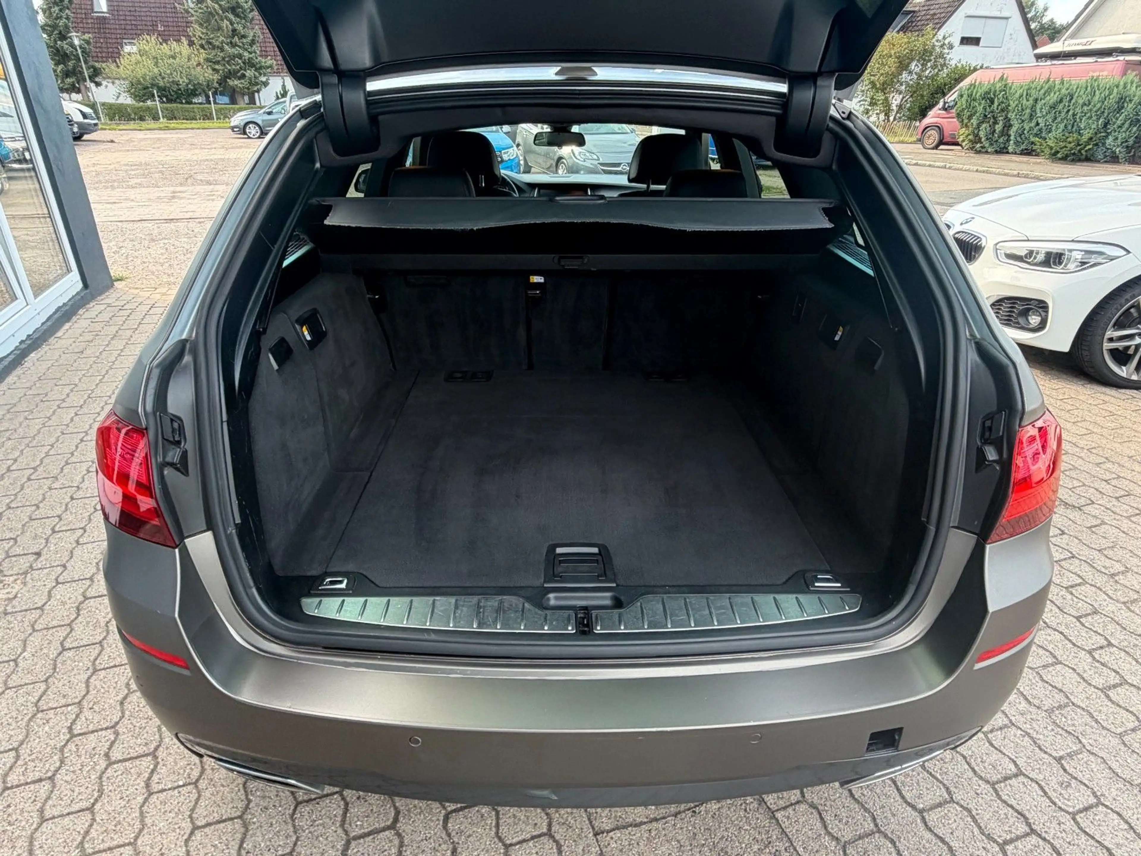 BMW 535 d Touring xDrive Steptronic M Sport/ Head-Up — photo 11