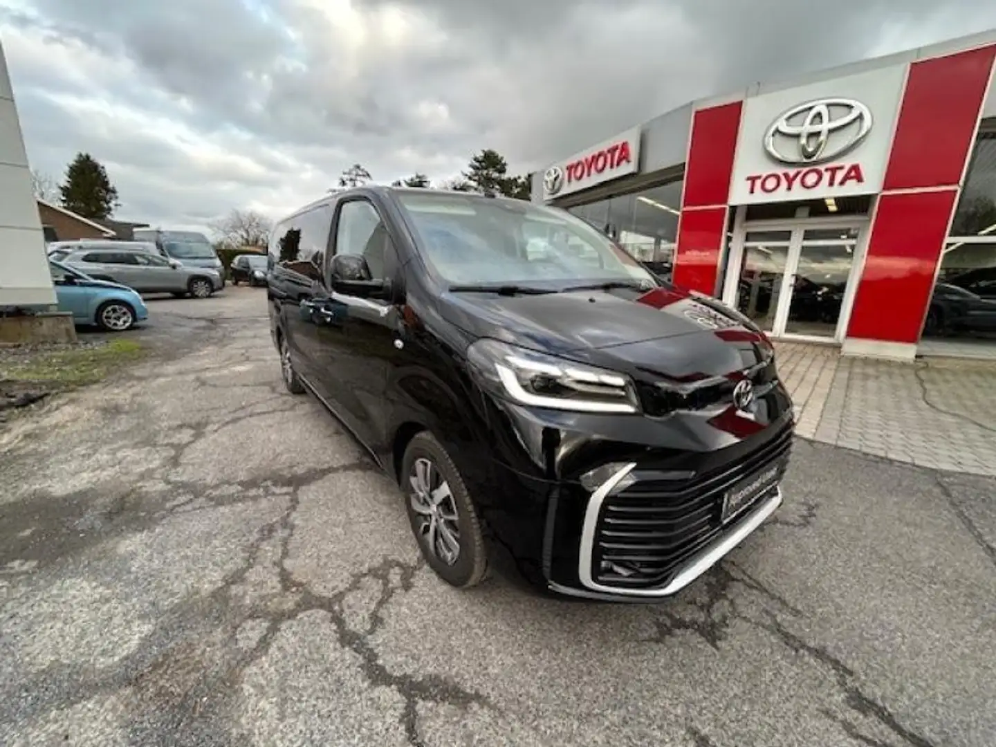 Toyota Verso VIP 7pl Proace Verso VIP 7 plaats Noir - 2