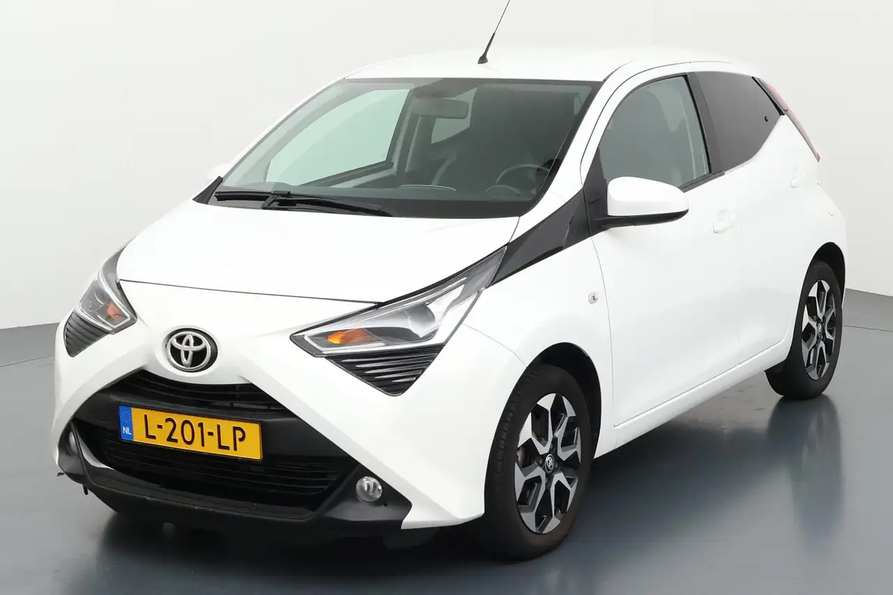 Toyota Aygo 1.0 VVT-i x-joy Compacte stadsauto die overal past, миниатюра 6
