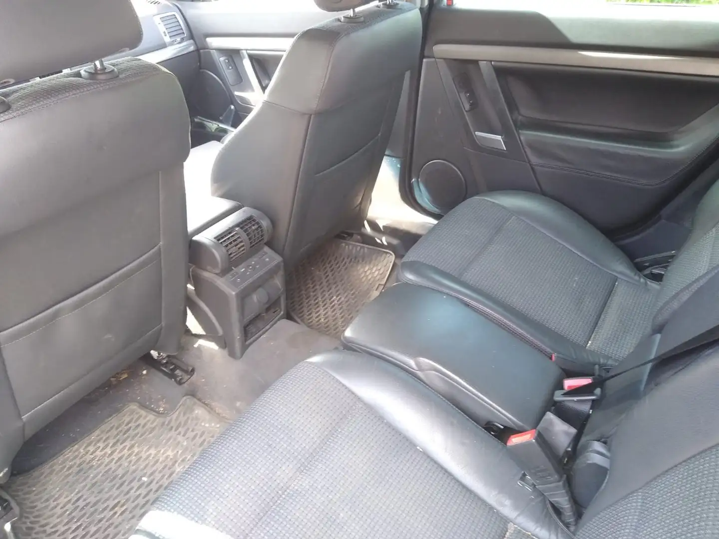 Opel Signum Signum 1.9 CDTI First Edition Negru - 2