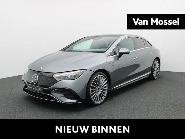 Mercedes-Benz EQE 300 AMG Line + AIRMATIC + PANORAMISCH DAK +