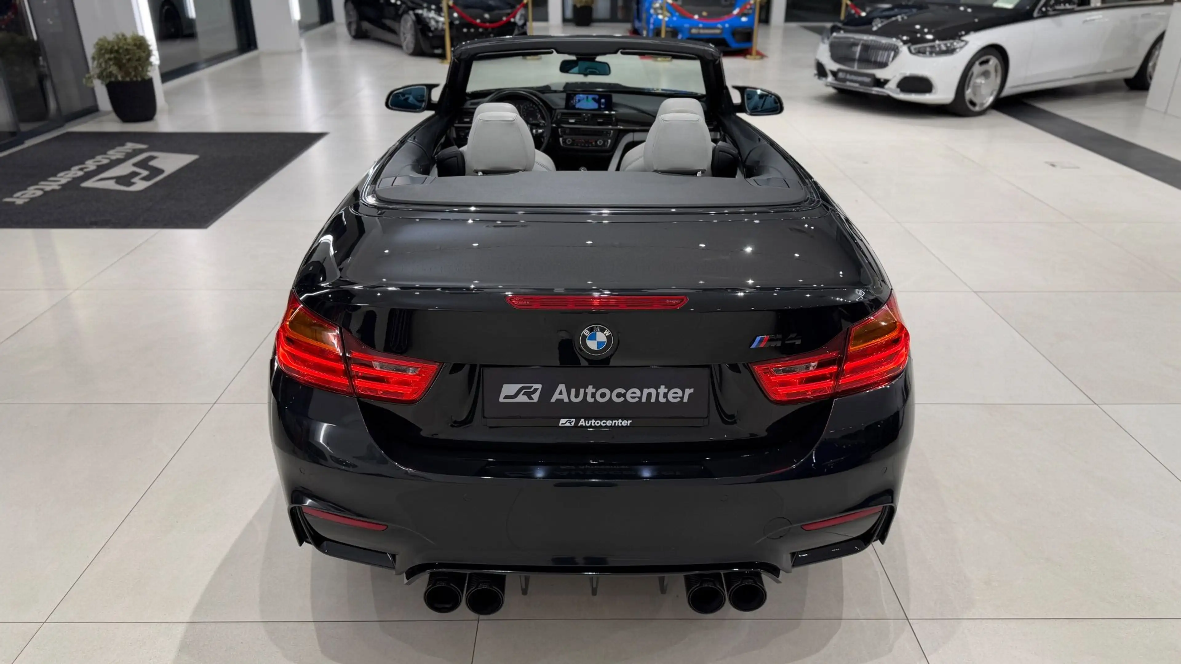 BMW M4 Cabrio M-DKG Aut. (F83) — photo 11