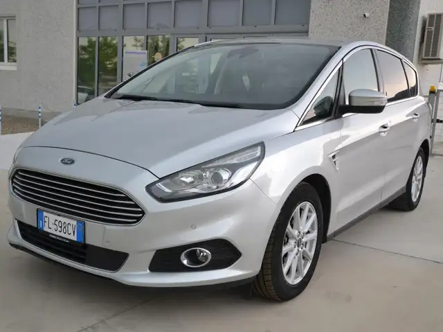 Ford S-Max S-Max II 2015 2.0 tdci Titanium s