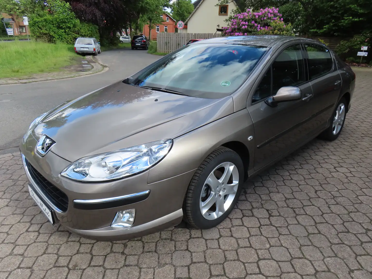 Peugeot 407 2.0 Tendance *nur 91 TKM*1.Hand*HU a.W. neu*PDC* Grau - 2