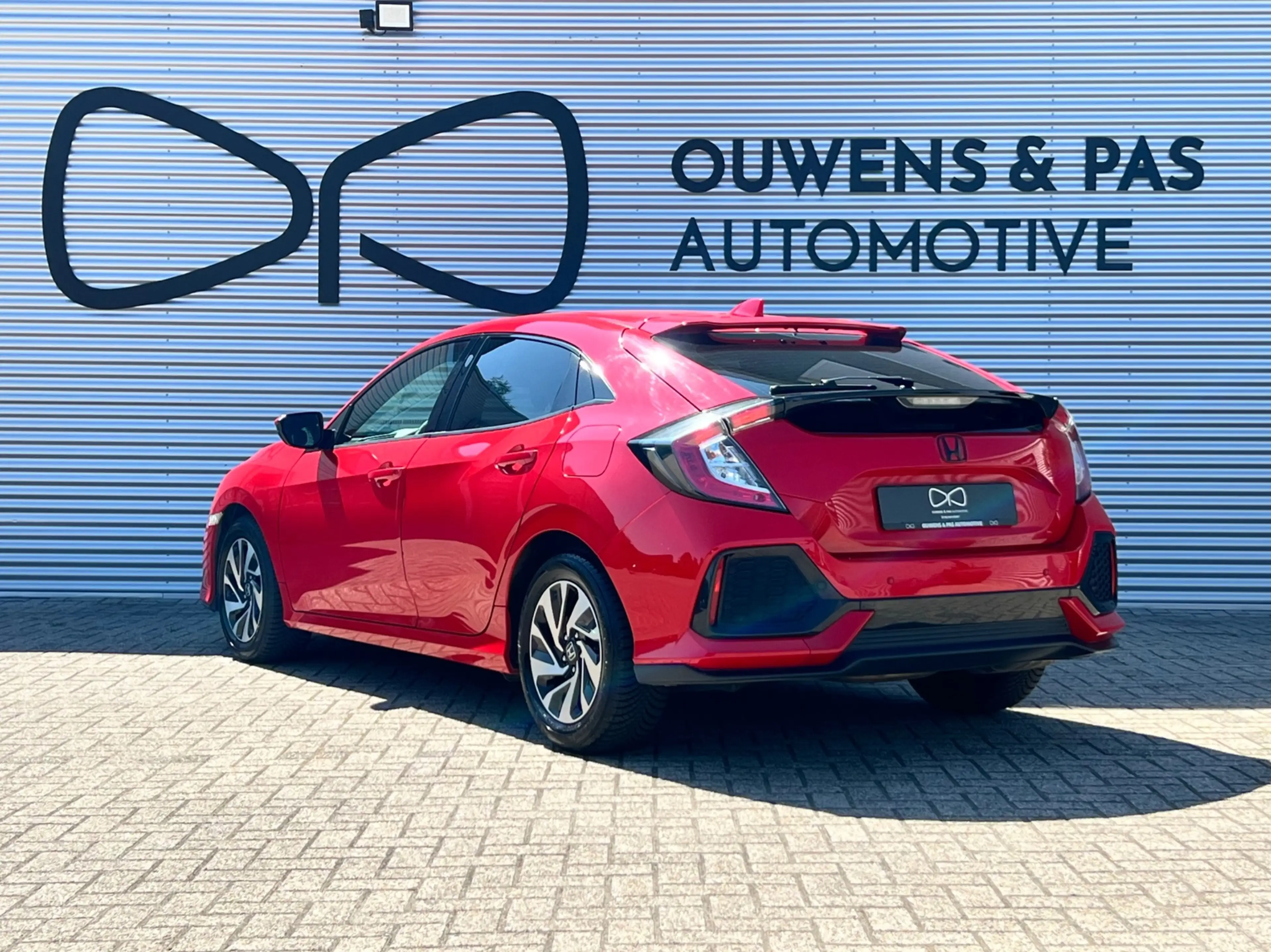 Honda Civic 1.0 i-VTEC Comfort | CARPLAY | DEALERONDERH. | ACC — photo 4