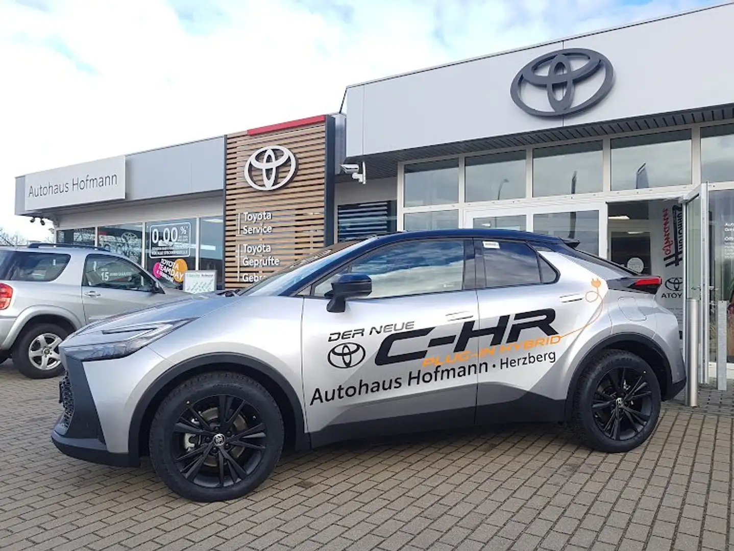 Toyota C-HR 2,0 PlugIn-Hybrid (223 PS) "Team D" +TC-Paket Silber - 2