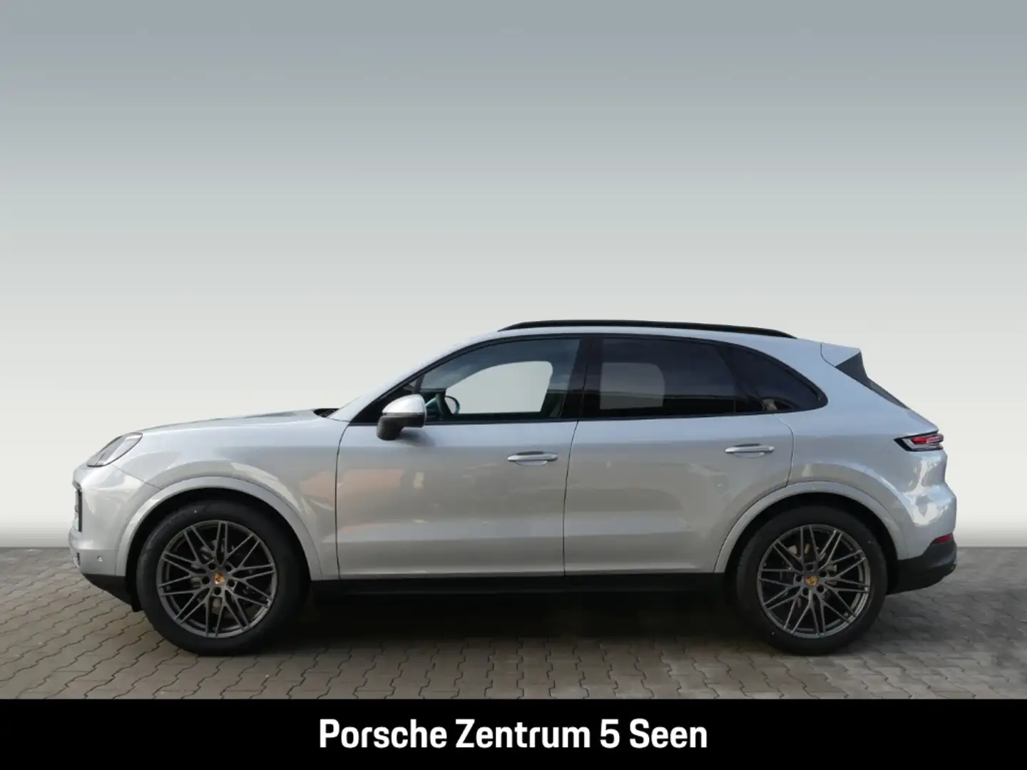Porsche Cayenne PANO, 14-WEGE, 21-ZOLL, PRIVACY, BOSE Stříbrná - 2