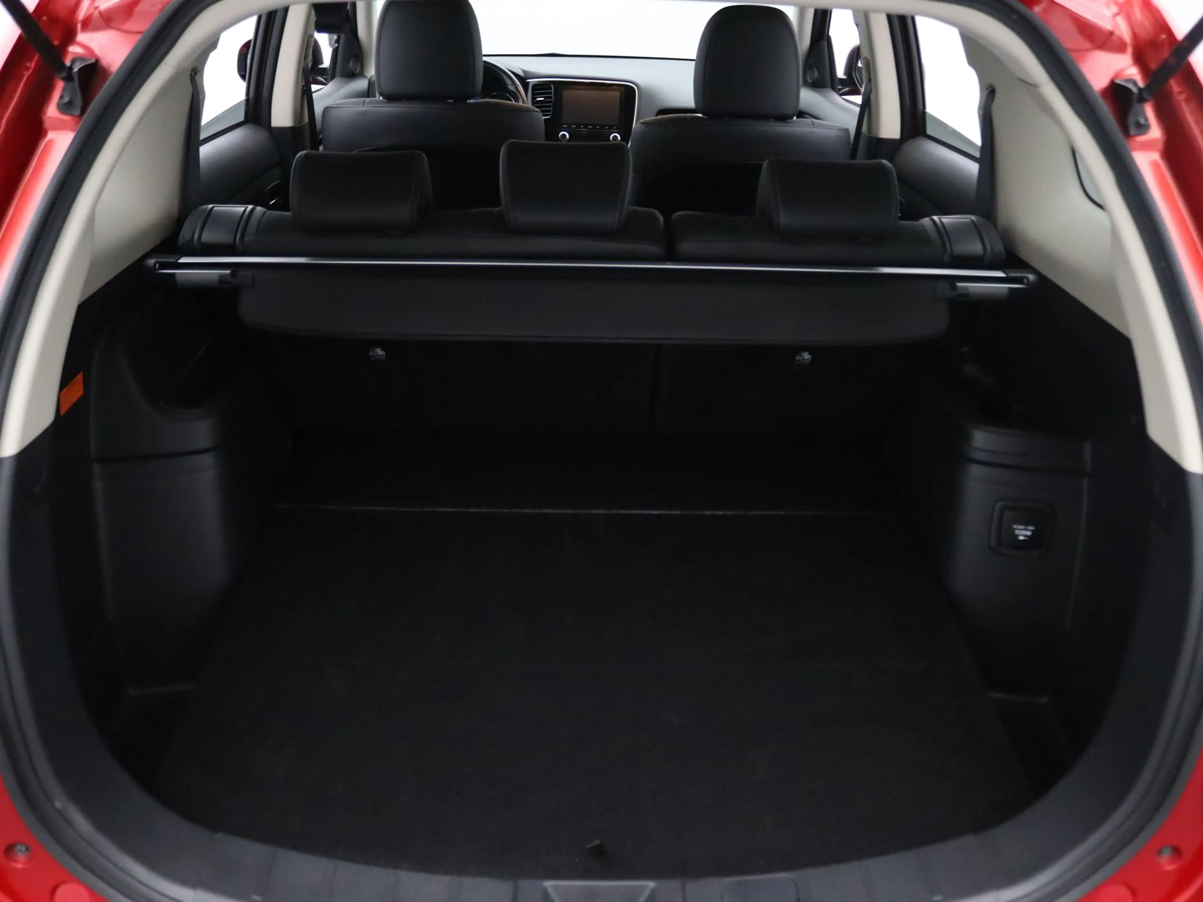 Mitsubishi Outlander 224pk PHEV Intense+ Apple Carplay/Android Auto | T — photo 31