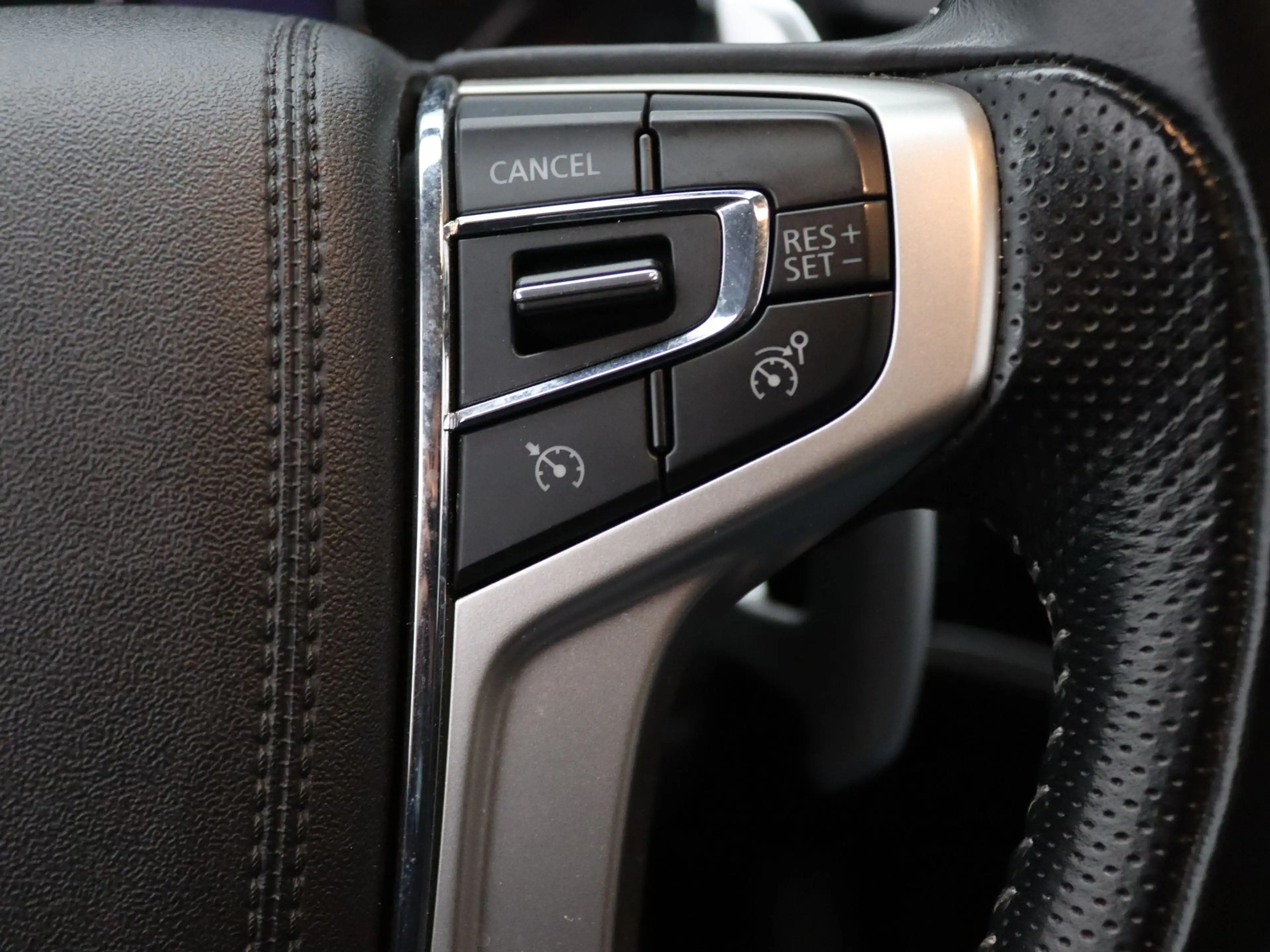Mitsubishi Outlander 224pk PHEV Intense+ Apple Carplay/Android Auto | T — photo 15