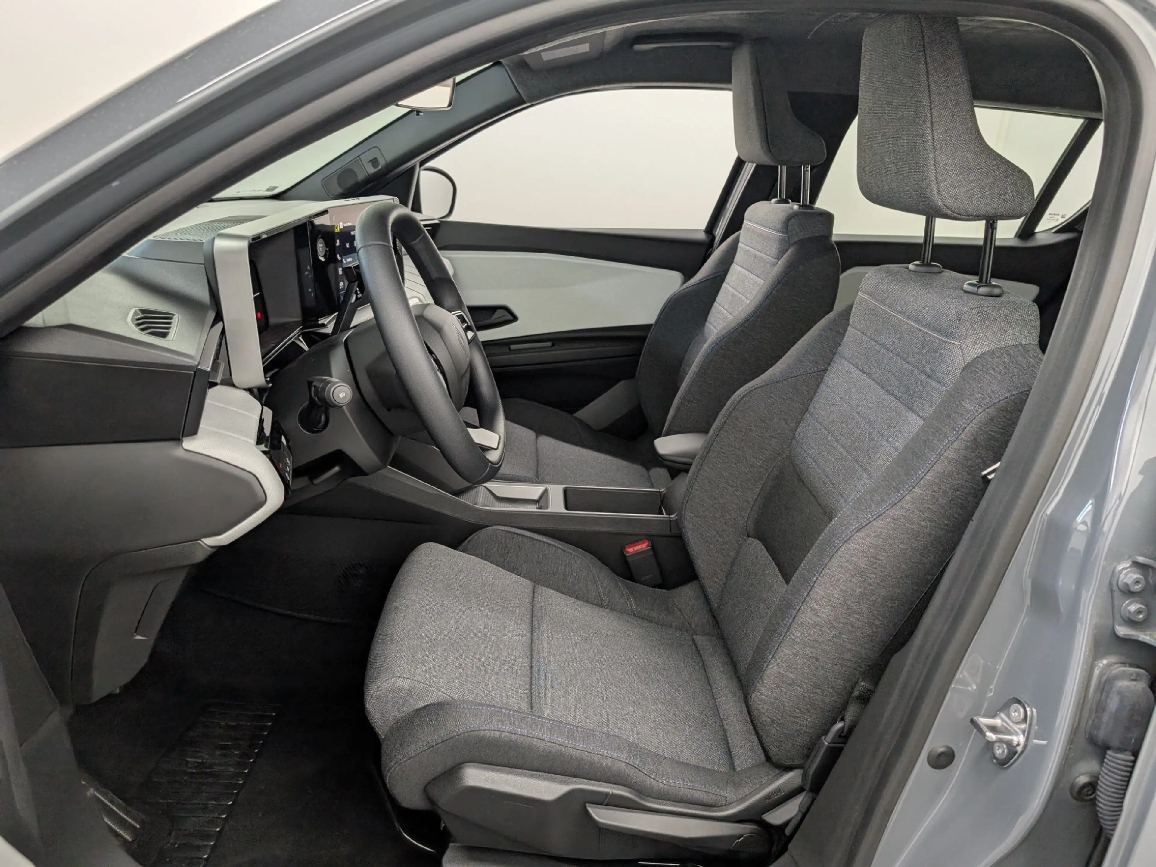 Renault R 4 E-Tech Evolution 150 Comfort Range — photo 8