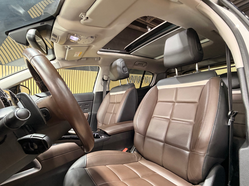 Citroen C5 Aircross 1.2i Feel * BOITE AUTO - FULL OPTIONS * GAR 12 MOIS * — photo 15