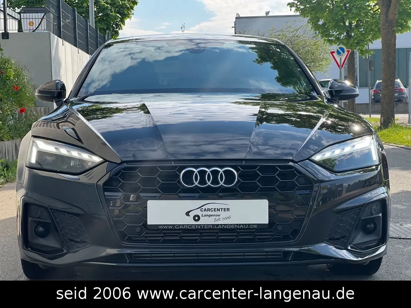 Audi A5 Sportback 40 TFSI S line + 8 x BEREIFT Noir - 2