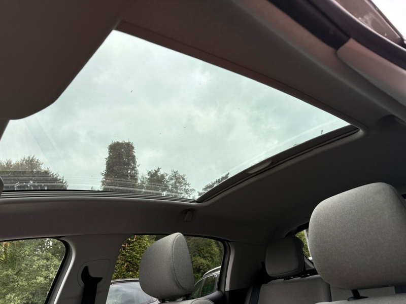 Citroen C3 1.2 SHINE Navi CarPlay, Camera, Panorama, Cruise, — photo 19