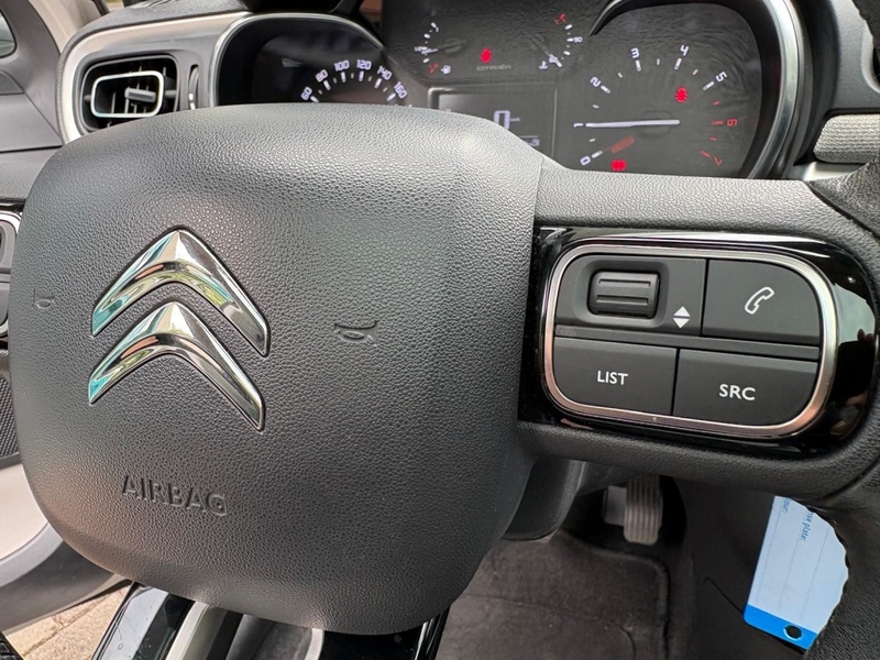 Citroen C3 1.2 SHINE Navi CarPlay, Camera, Panorama, Cruise, — photo 10