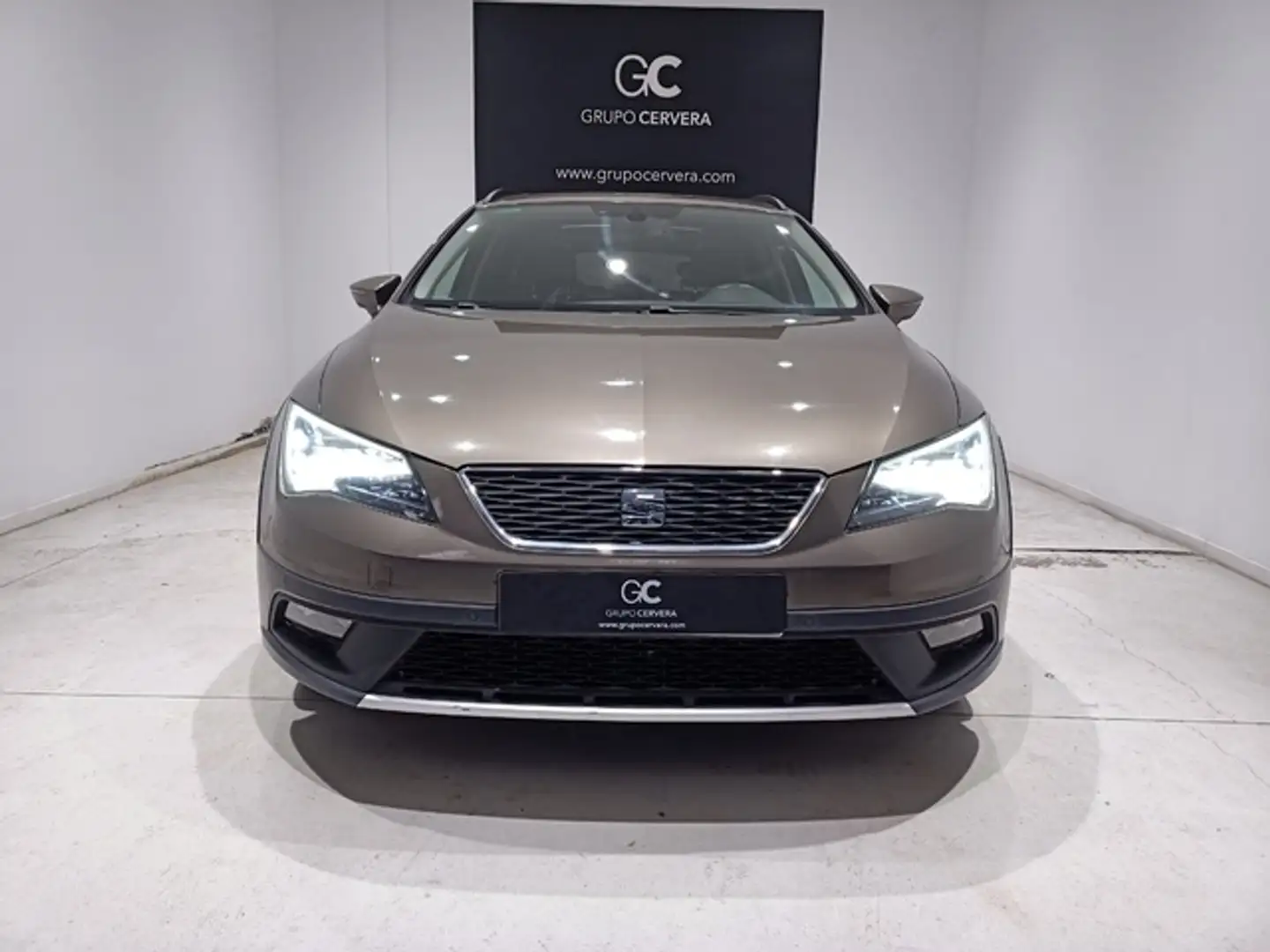 SEAT Leon ST 2.0TDI CR S&S FR 4Drive Gris - 2
