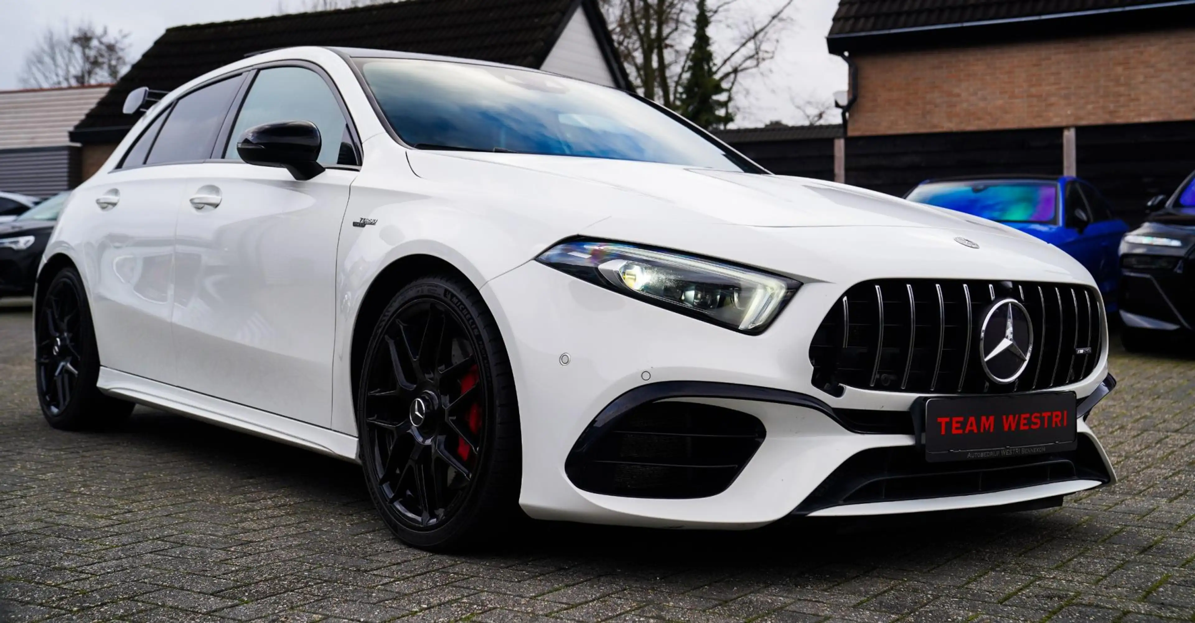 Mercedes-Benz A 45 AMG 4MATIC+ Premium Plus | Panorama | Sterrenhemel | S — photo 12