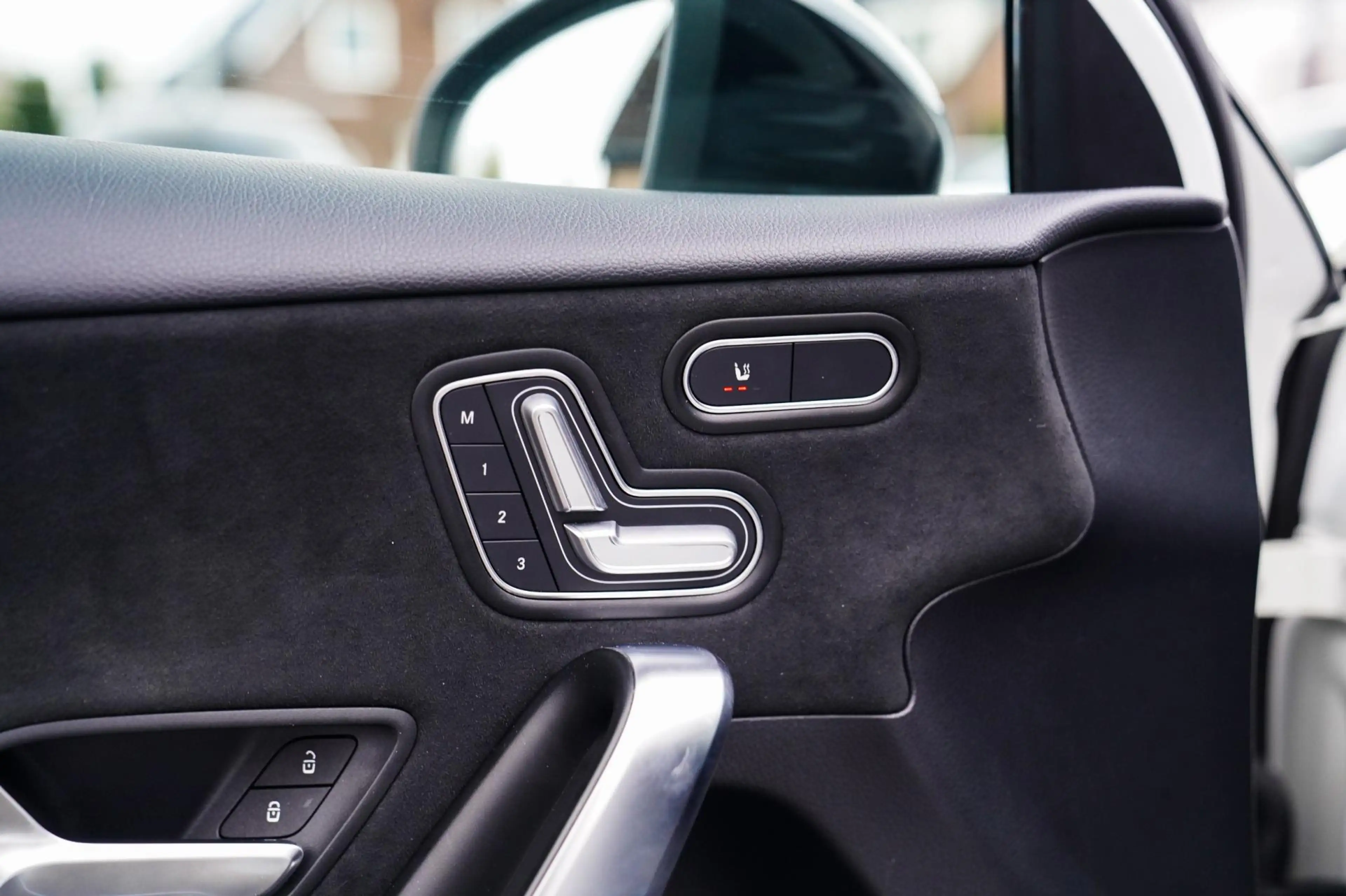 Mercedes-Benz A 45 AMG 4MATIC+ Premium Plus | Panorama | Sterrenhemel | S — photo 6