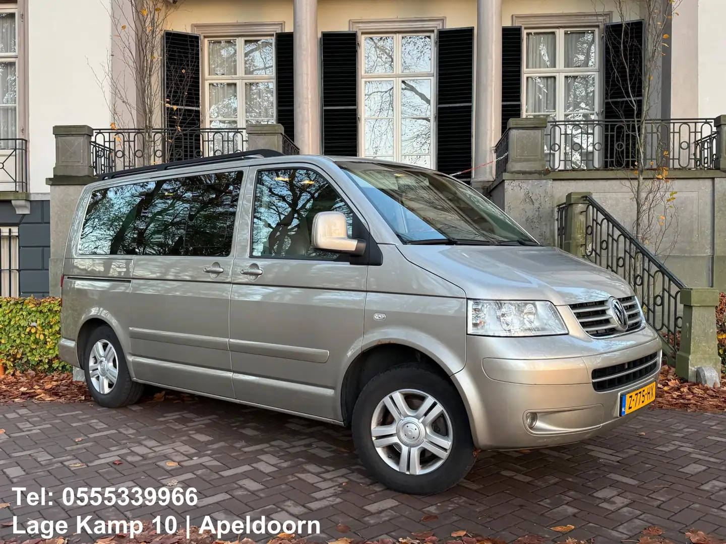 Volkswagen Transporter Multivan 2.5 TDI Highline 175Pk 7Persoons Electr D Grijs - 1