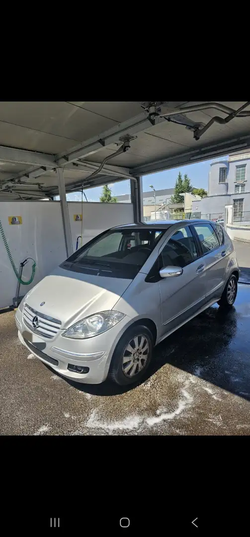 Mercedes-Benz 170 Elegance - 1