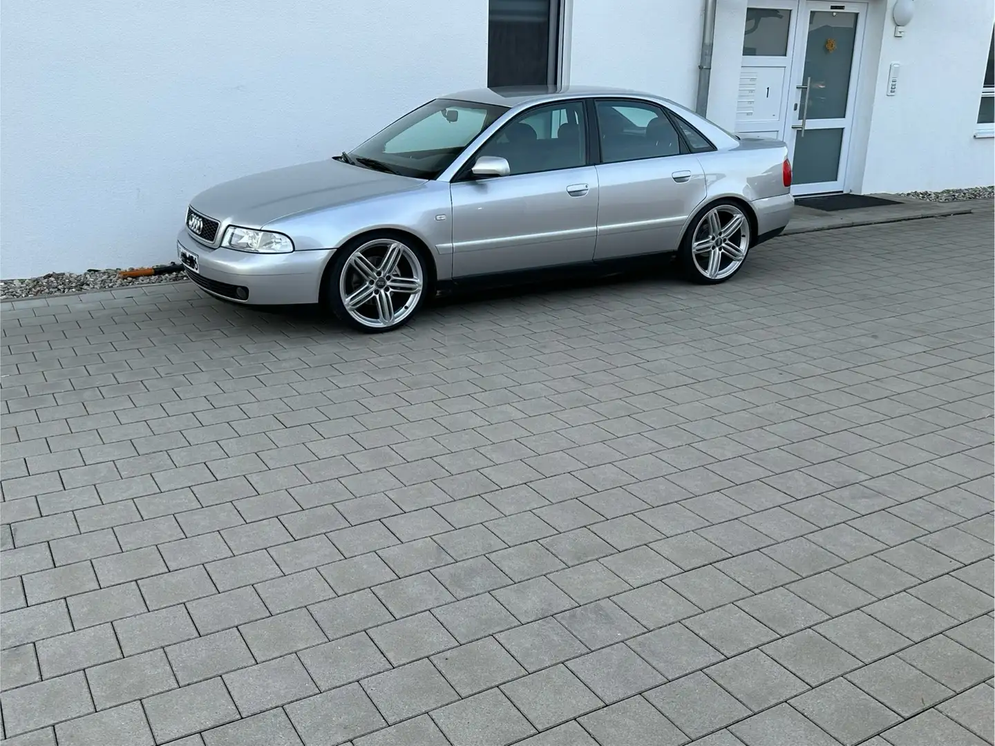 Audi A4 1.8 T Silver - 2