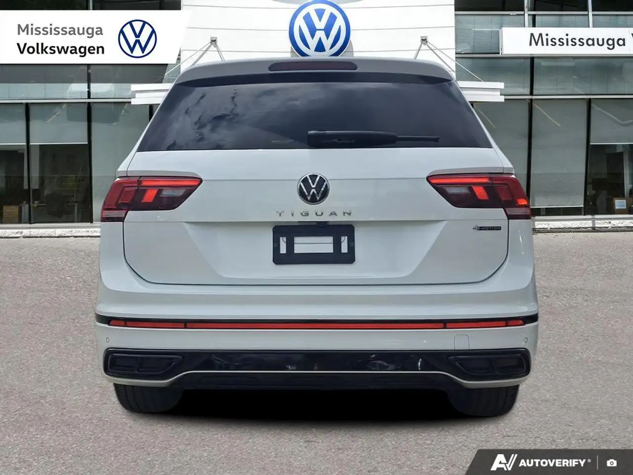 Volkswagen Tiguan снимка Volkswagen Tiguan